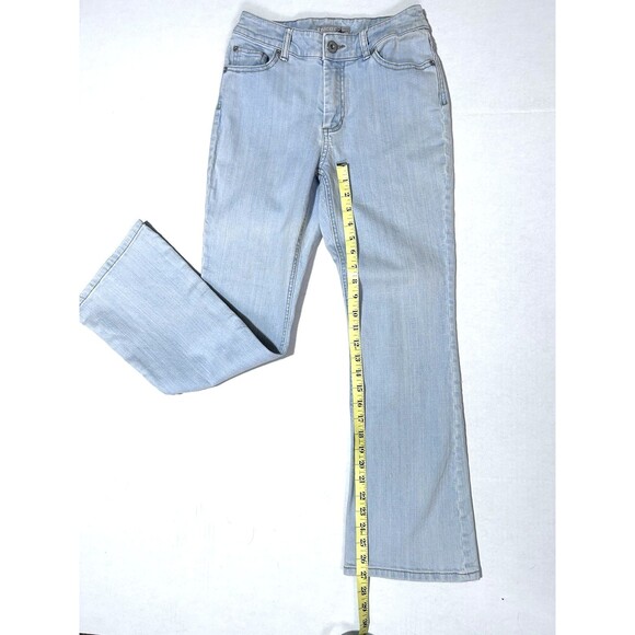 Chico's Platinum Denim Light Wash  Straight Leg Jeans  Women's Size 00 Short - Picture 4 of 6